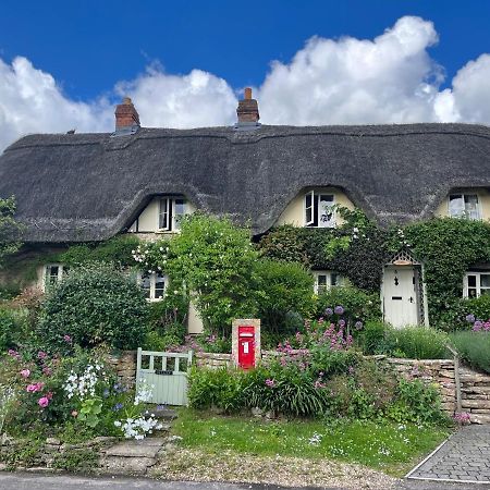 Pear Tree Loft Lägenhet Lacock Exteriör bild