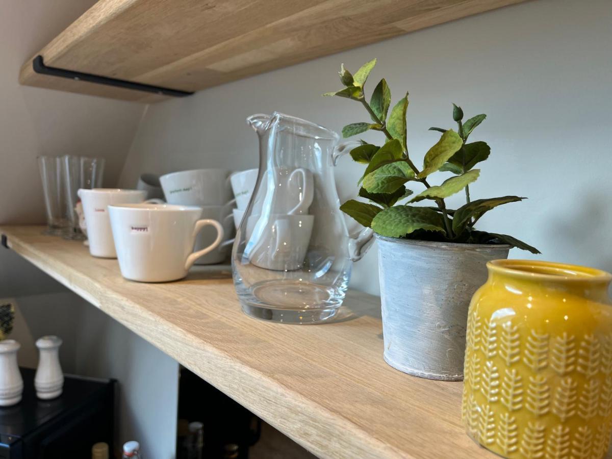 Pear Tree Loft Lägenhet Lacock Exteriör bild