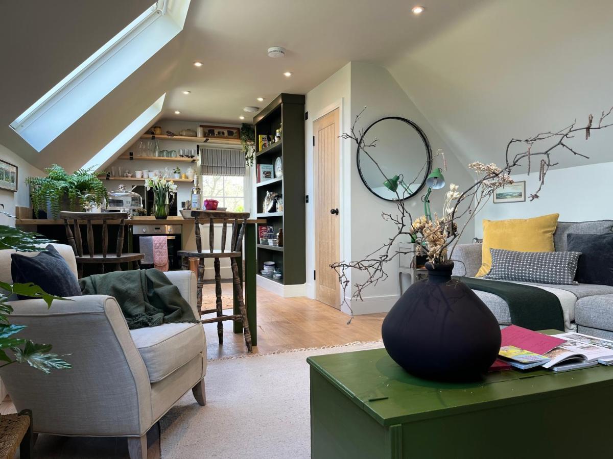 Pear Tree Loft Lägenhet Lacock Exteriör bild